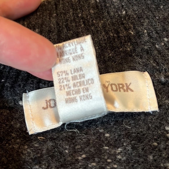 Vtg ‘90’s JONES NEW YORK Size Small  Wool Blend Ski-Sweater Moose Embroidered - Picture 15 of 16